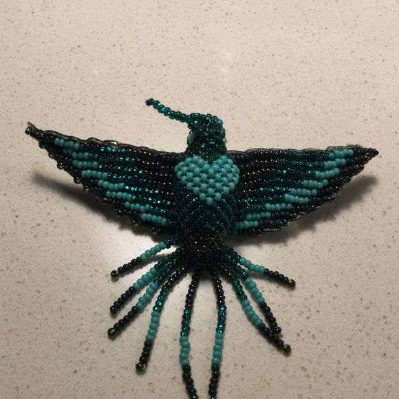 NWOT First Nations BC, Handmade beaded, “ Hummingbird,” clasp/broach. - Picture 1 of 6